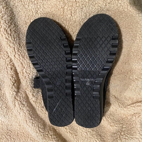 WHITE MOUNTAIN Women's Knit Textured Wedges - Picture 3 of 5